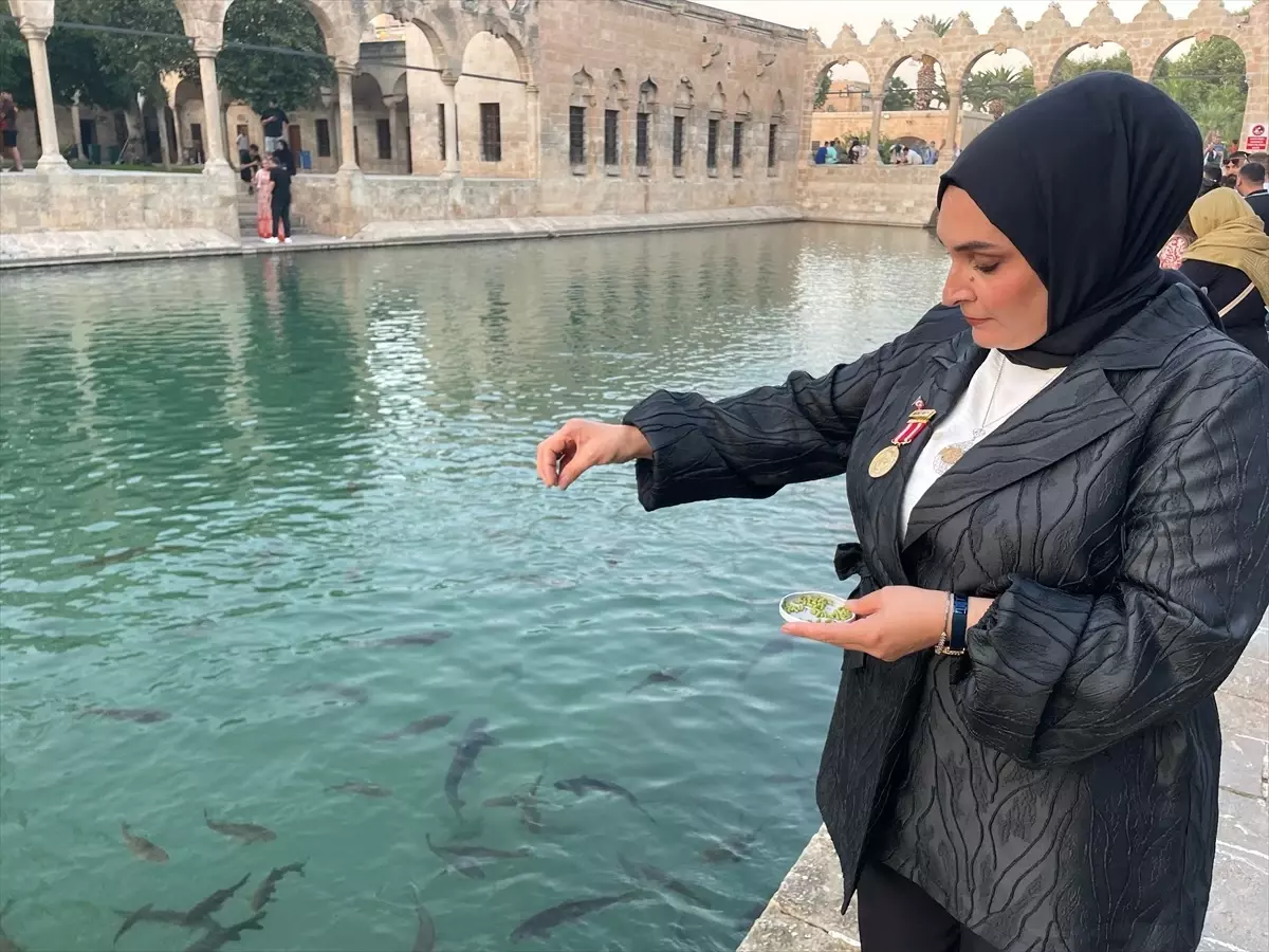 FETÖ\'NÜN DARBE GİRİŞİMİNİN 9. YILI - 15 Temmuz gazisi Şefkatlioğlu protez bacağıyla 9 yıl sonra yürümeye başladı