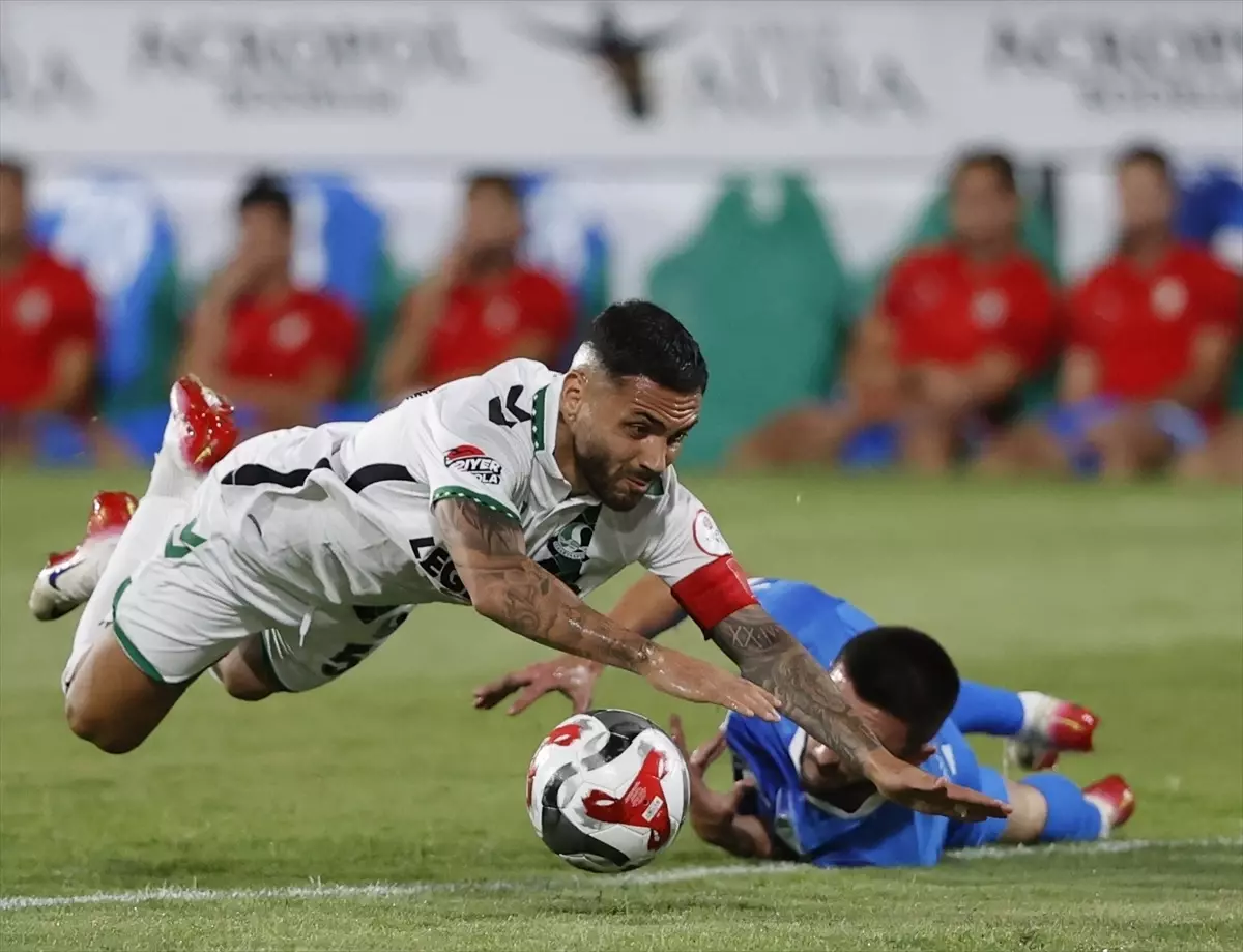 Bodrum FK, Sakaryaspor\'u 3-1 Yendi