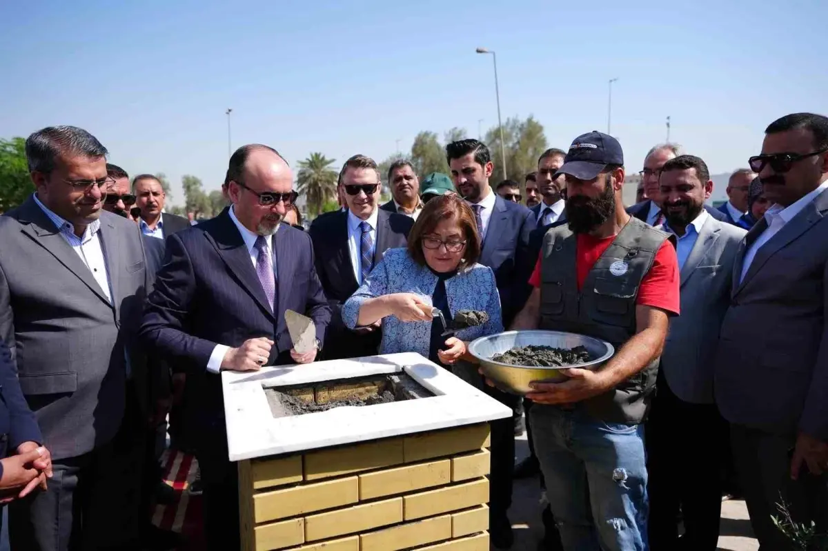 Gaziantep Büyükşehir, Bağdat\'taki Türkiye Bahçesi\'ne 5 bin fidan hediye etti
