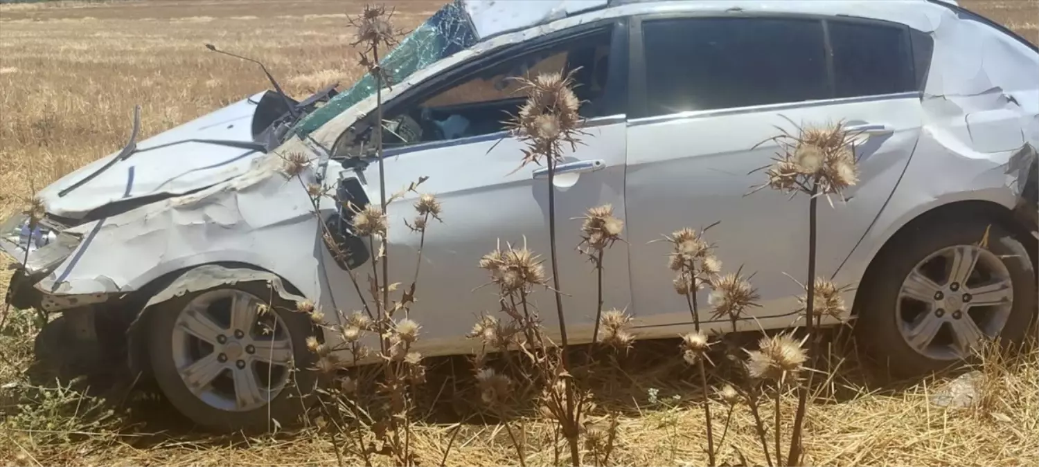 Gaziantep\'te Otomobil Tarlaya Devrildi