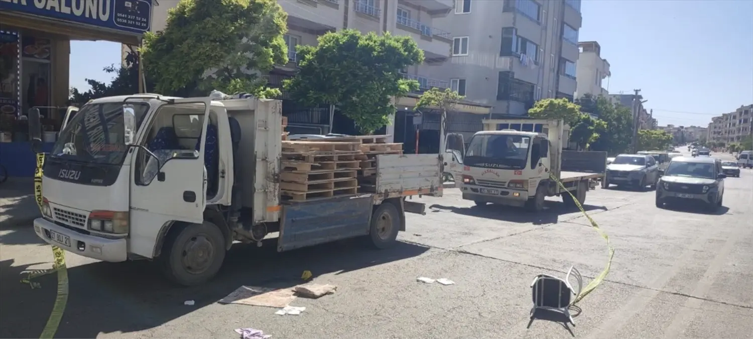 Gaziantep\'te çıkan kavgada bıçaklanan kişi öldü