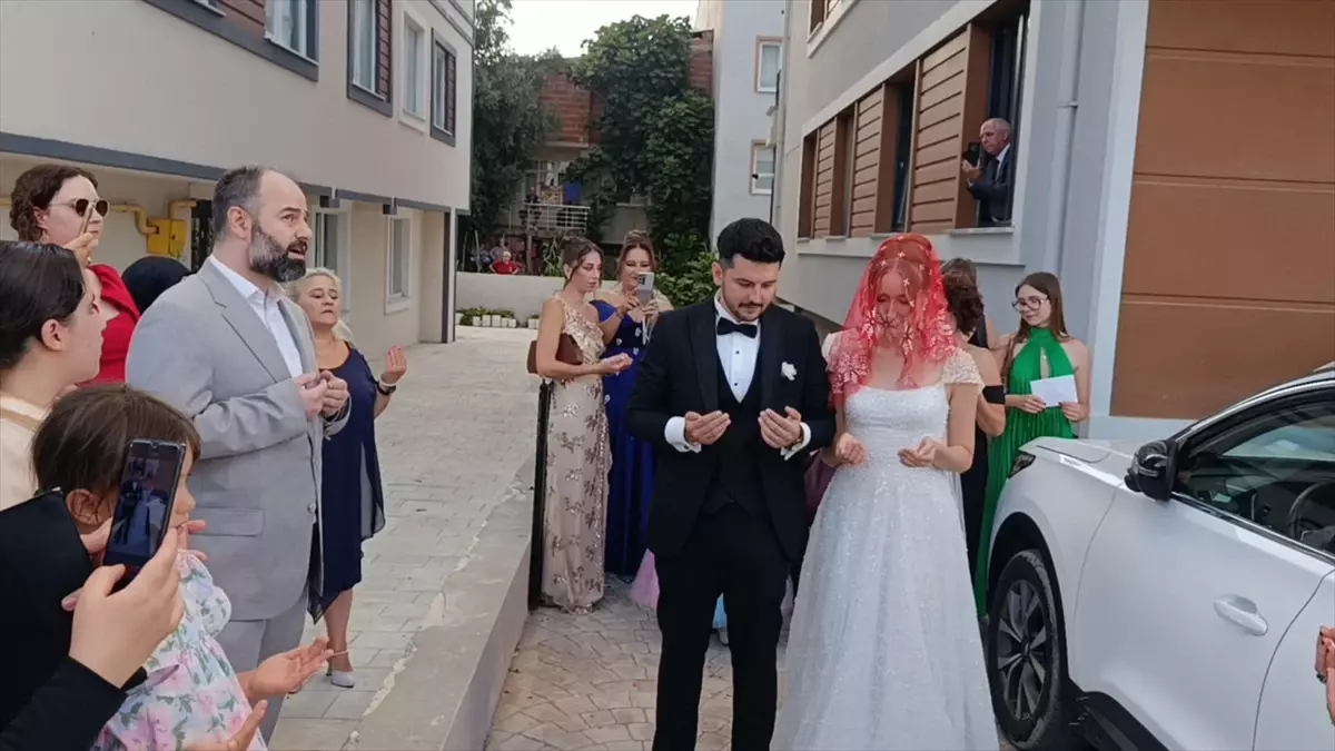 Gerze\'de Uluslararası Düğün