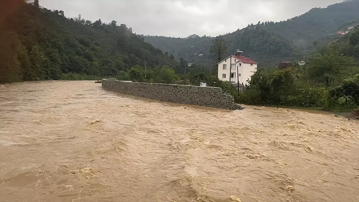 Giresun\'da Sağanak ve Heyelan