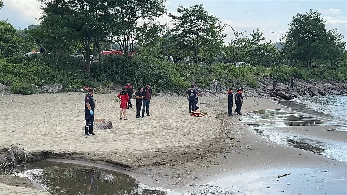 Giresun\'da Baba ve Oğul Denizde Kayboldu