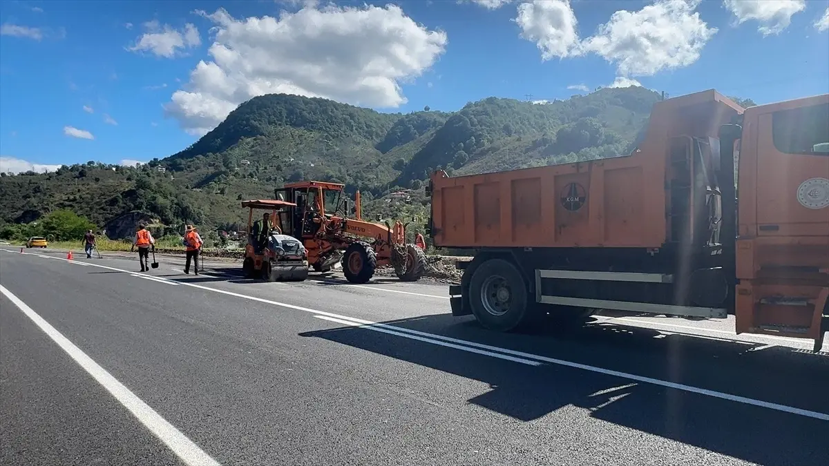 Giresun\'da Yağış Sonrası Hasar Onarımları Devam Ediyor