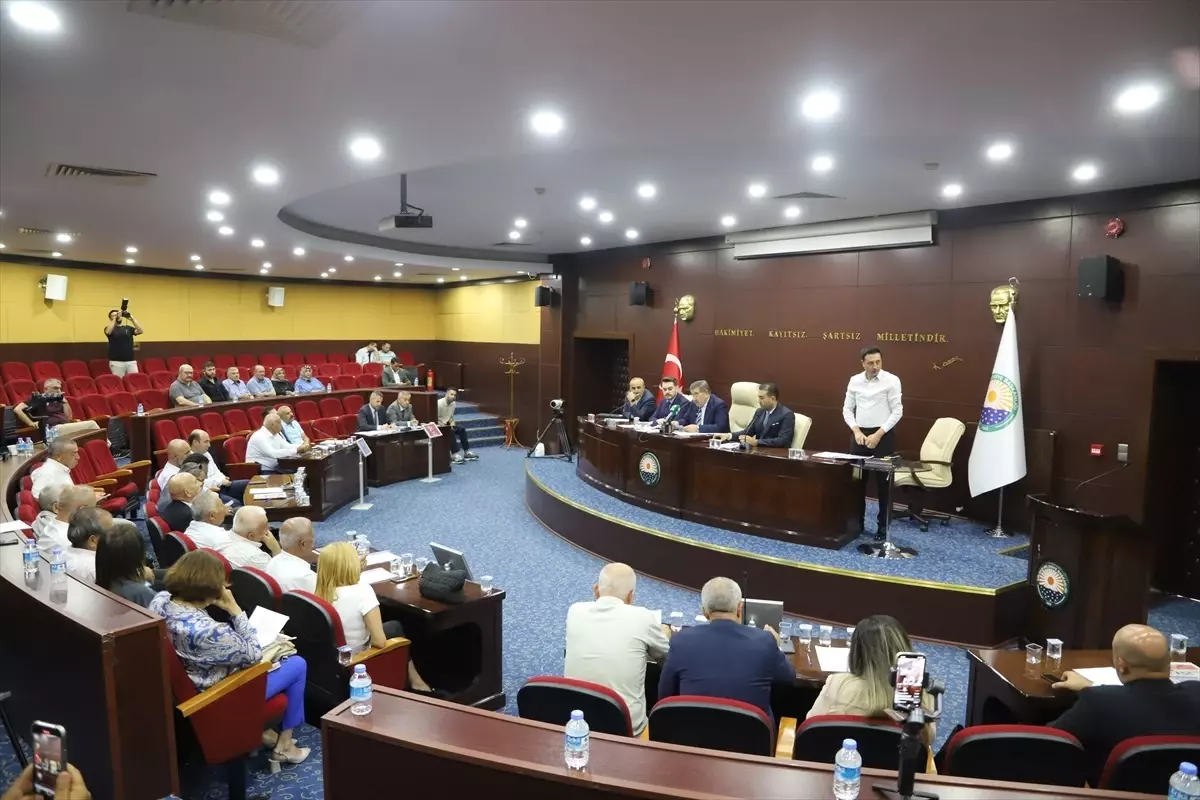 Gölbaşı\'ndan İslam\'a Saygı Tepkisi