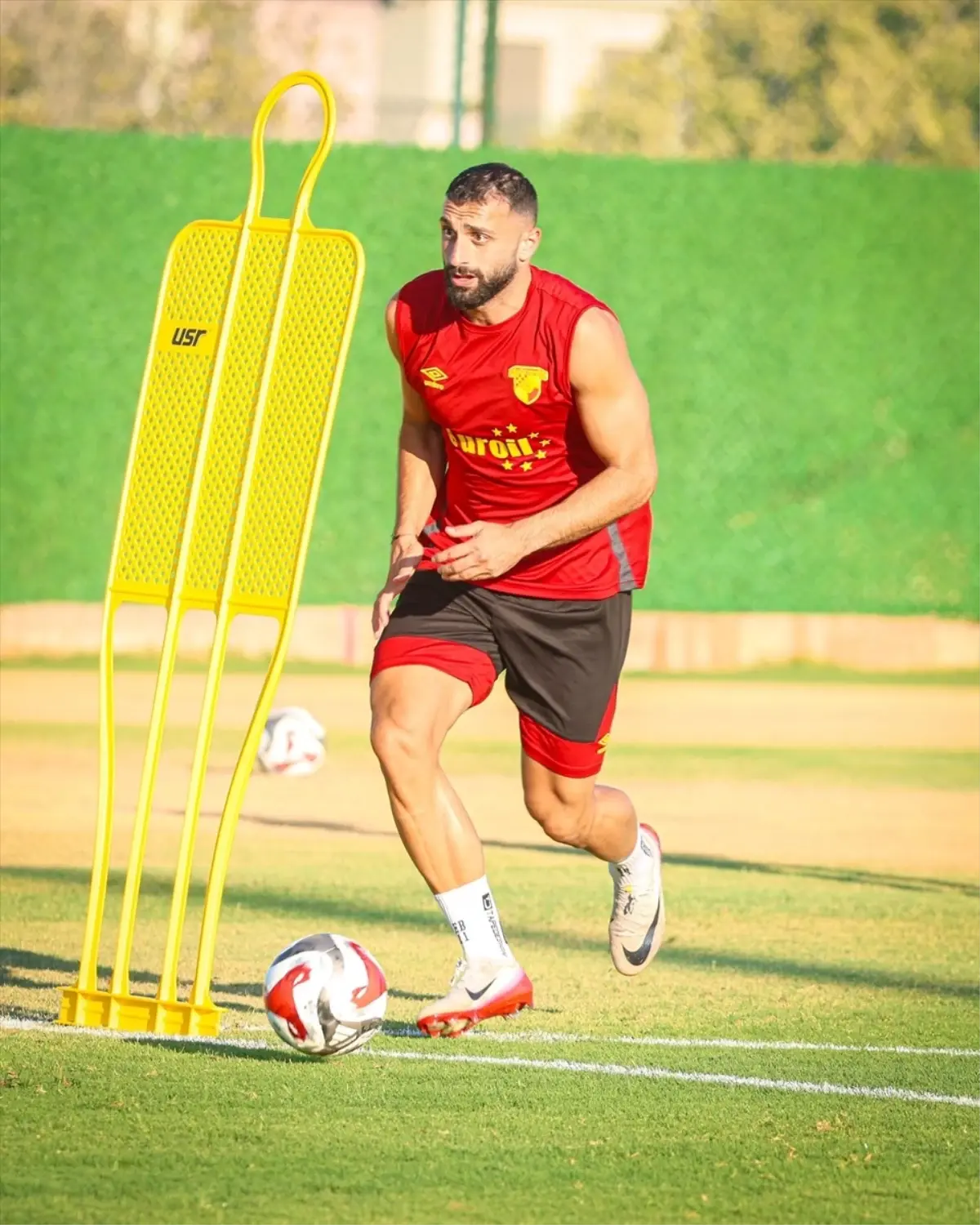 Göztepe, Karagümrük\'e konuk oluyor