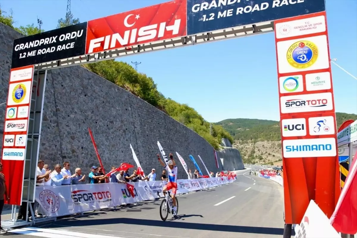 Grand Prix Bisiklet Yarışları Ordu\'da yapıldı