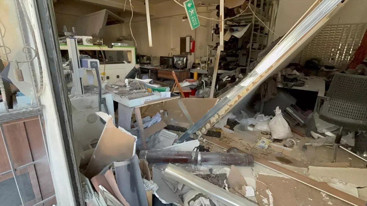 Güngören\'de İş Yerinde Patlama