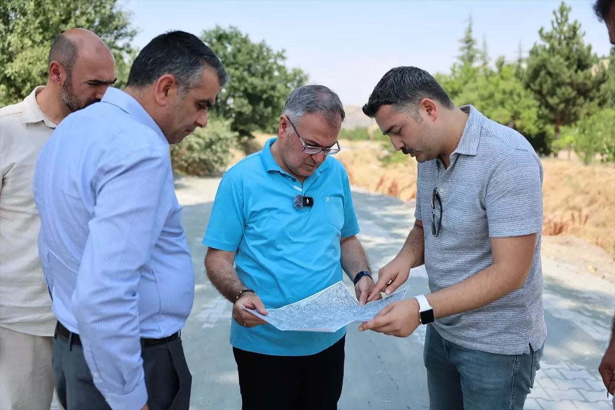 Hacılar\'da Kilitli Parke Çalışmaları Devam Ediyor