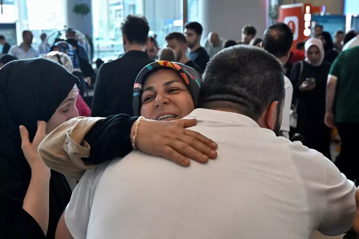 Hacıların Yurda Dönüşü Başladı