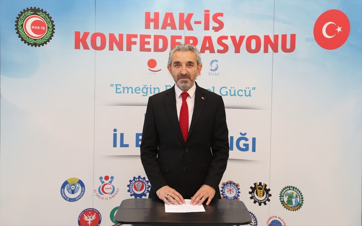 HAK-İŞ Kayseri İl Başkanı Navruz\'ndan 15 Temmuz Demokrasi ve Milli Birlik Günü mesajı