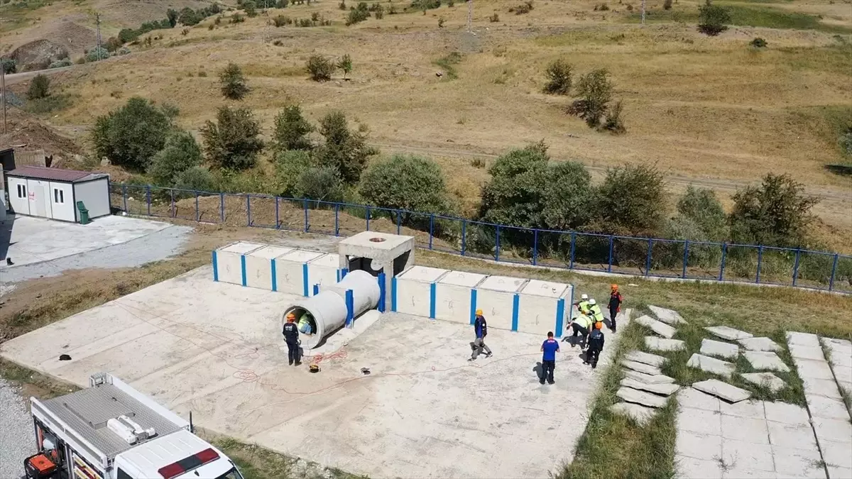 AFAD Eğitim Sahası Hakkari\'de Açıldı