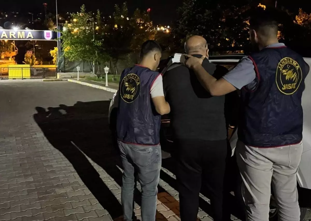 14 Yıl Kaçan Firari Jandarma Tarafından Yakalandı