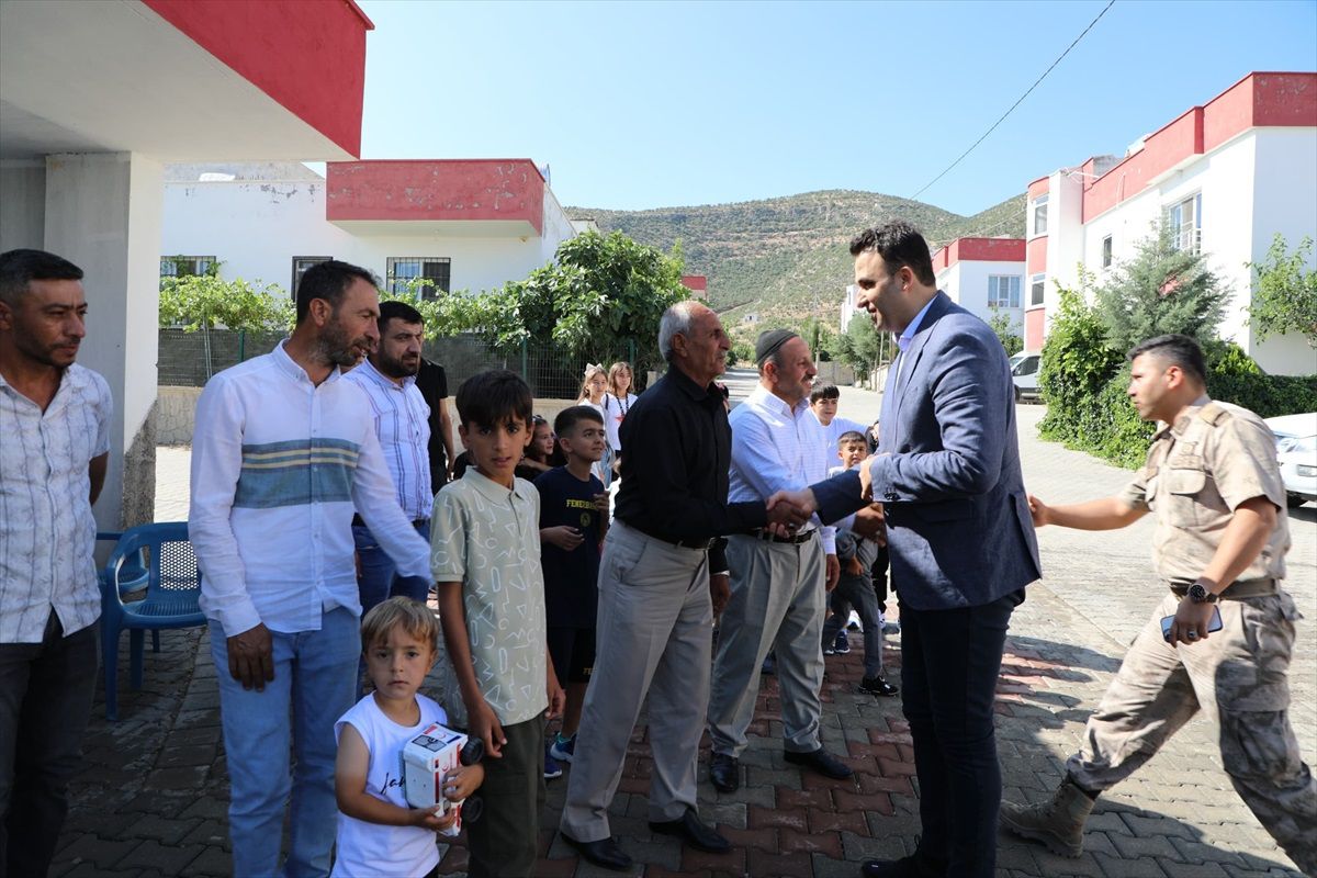 Hasankeyf Kaymakamı İmrak jandarma ve vatandaşların bayramını kutladı