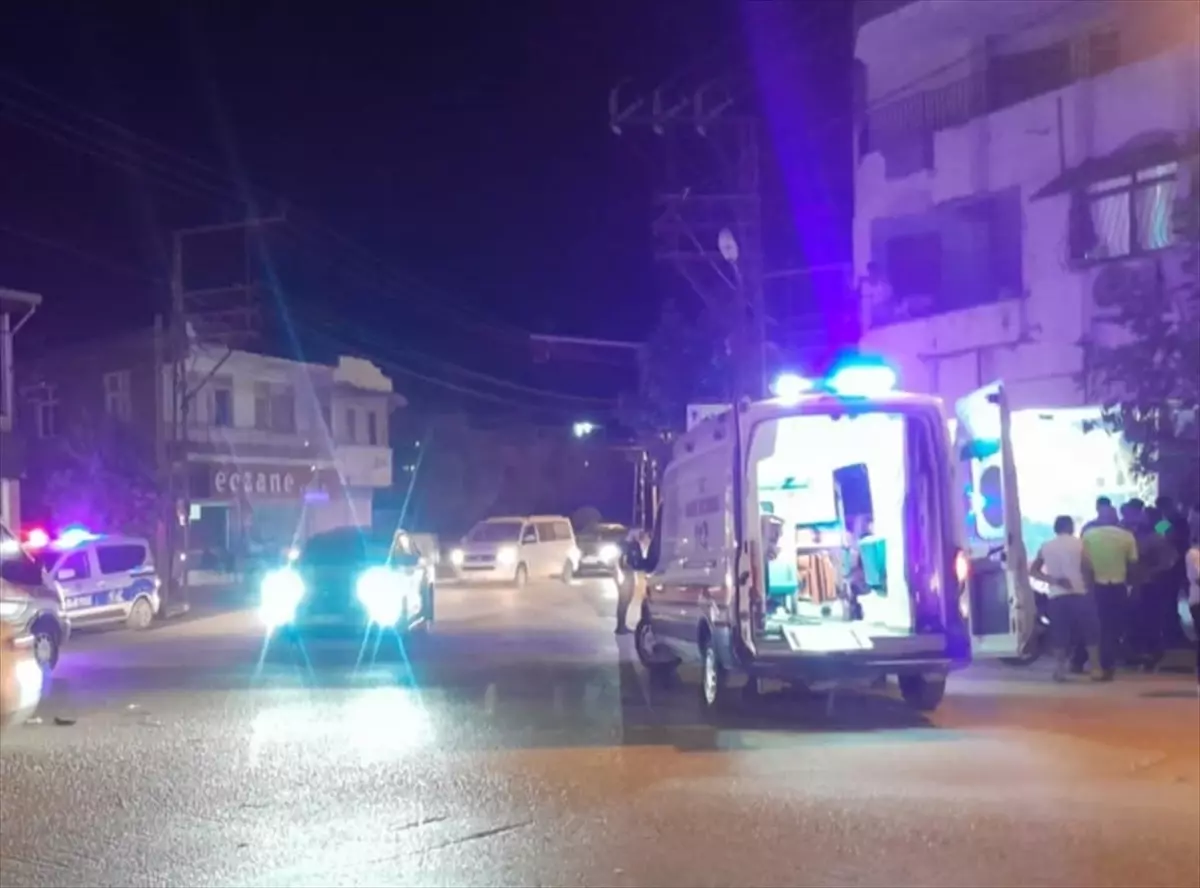 Samandağ\'da Motosiklet Kazası: 3 Yaralı