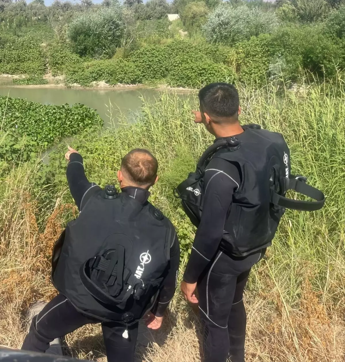 Asi Nehri\'nde Erkek Cesedi Bulundu