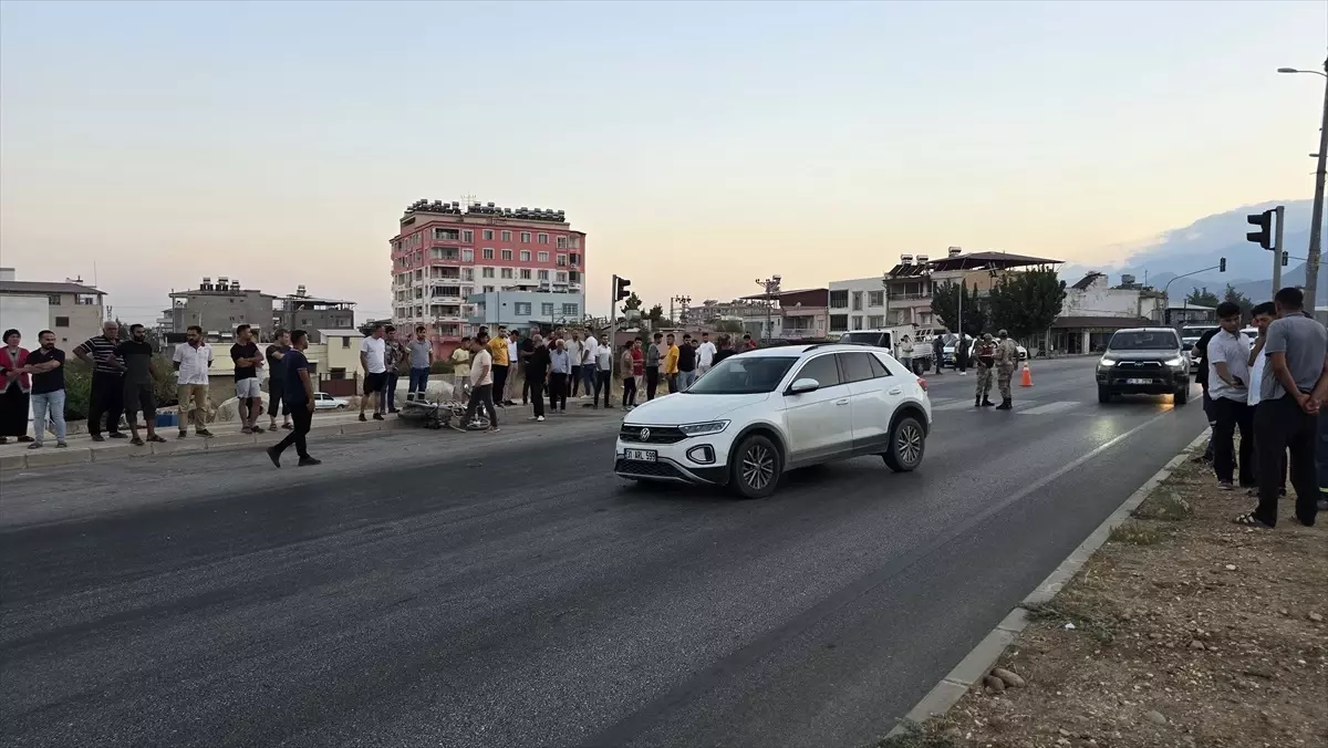 Hassa\'da Motosiklet Kazası: Sürücü Hayatını Kaybetti