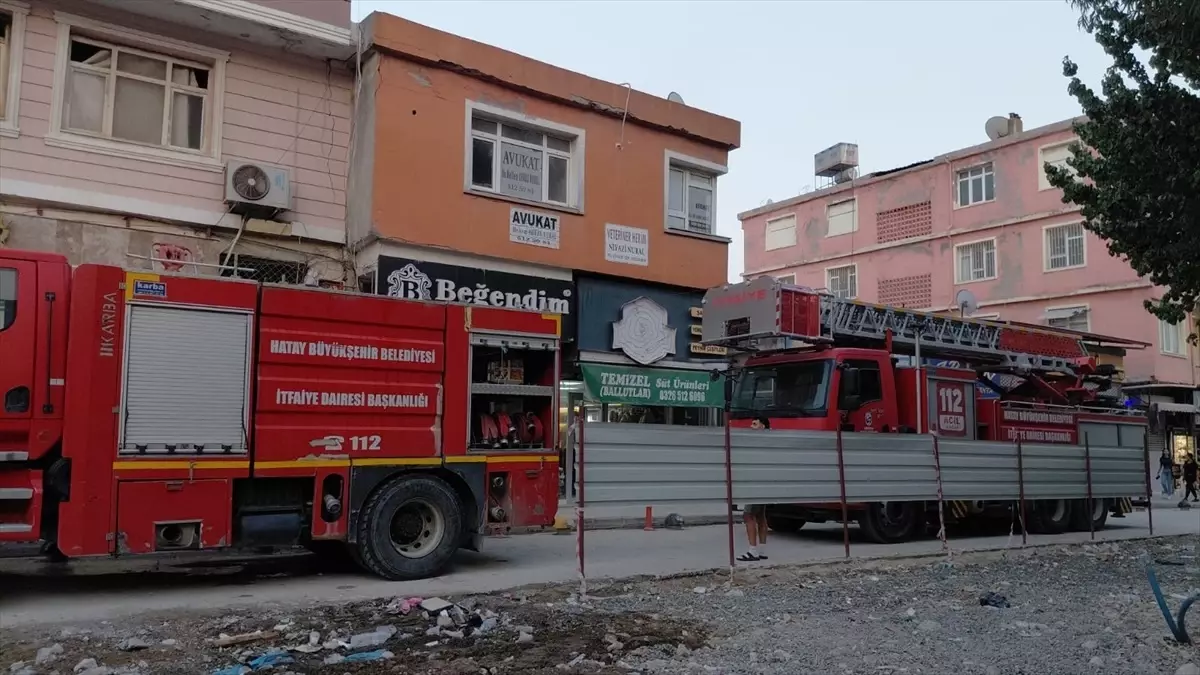 Samandağ\'da Yangın Çıktı