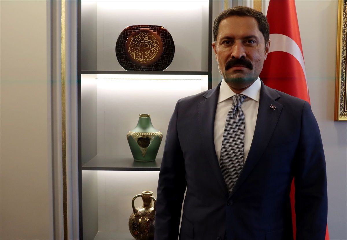 Hatay\'da üç yılda 281 çocuk koruyucu aileyle sıcak yuvaya kavuştu