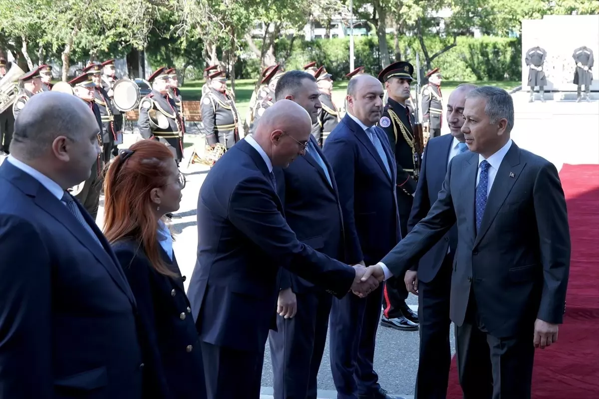 İçişleri Bakanı Yerlikaya\'nın Gürcistan temaslarına ilişkin Bakanlıktan açıklama