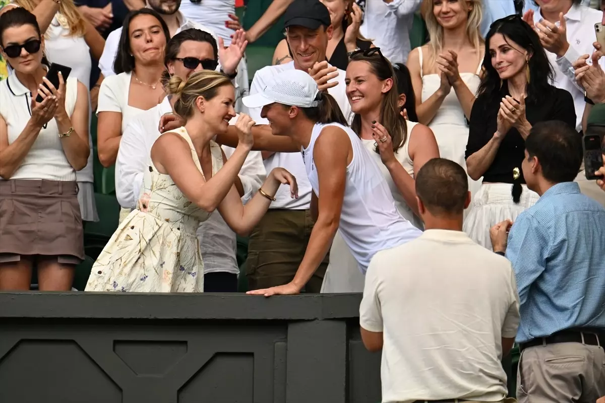 Iga Swiatek Wimbledon\'da Şampiyon!