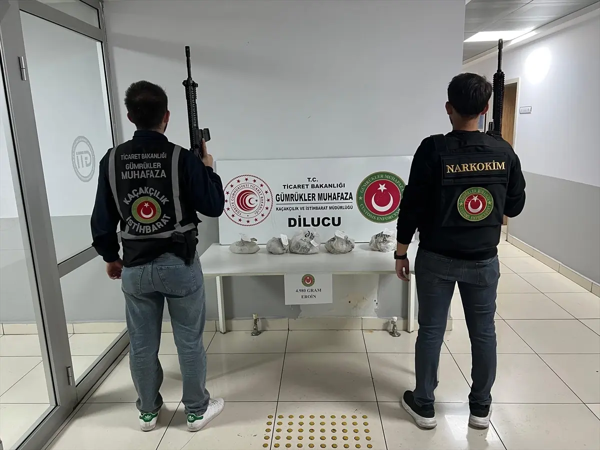 Iğdır\'da Eroin Tacirleri Tutuklandı