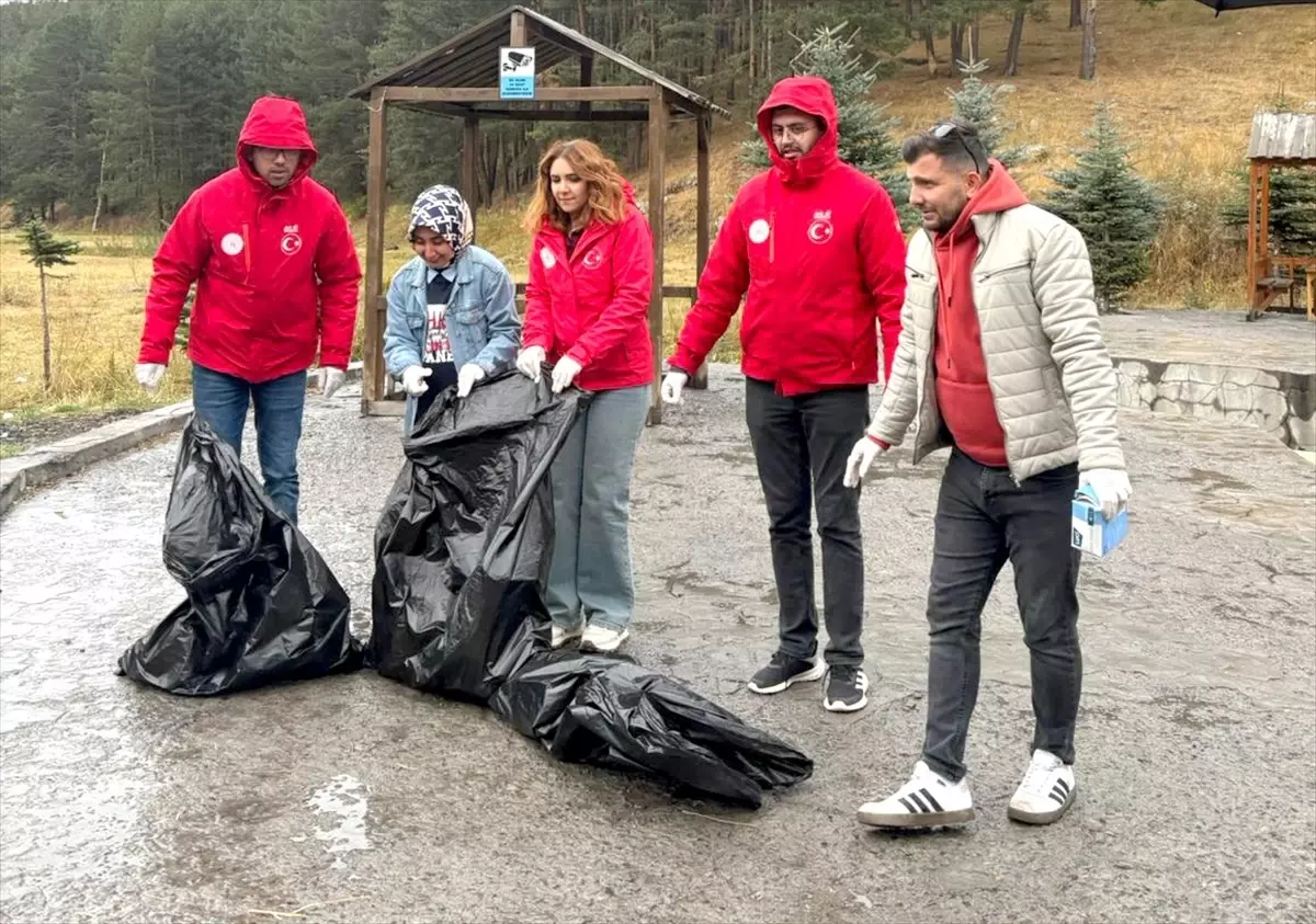 Gençler Çevre İçin Bir Araya Geldi