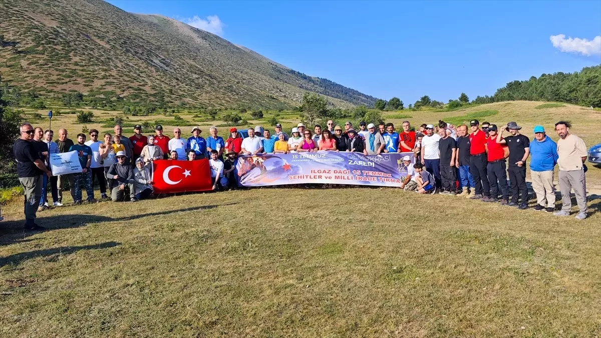 Ilgaz Dağı 15 Temmuz Şehitler ve Milli İrade Tırmanışı yapıldı