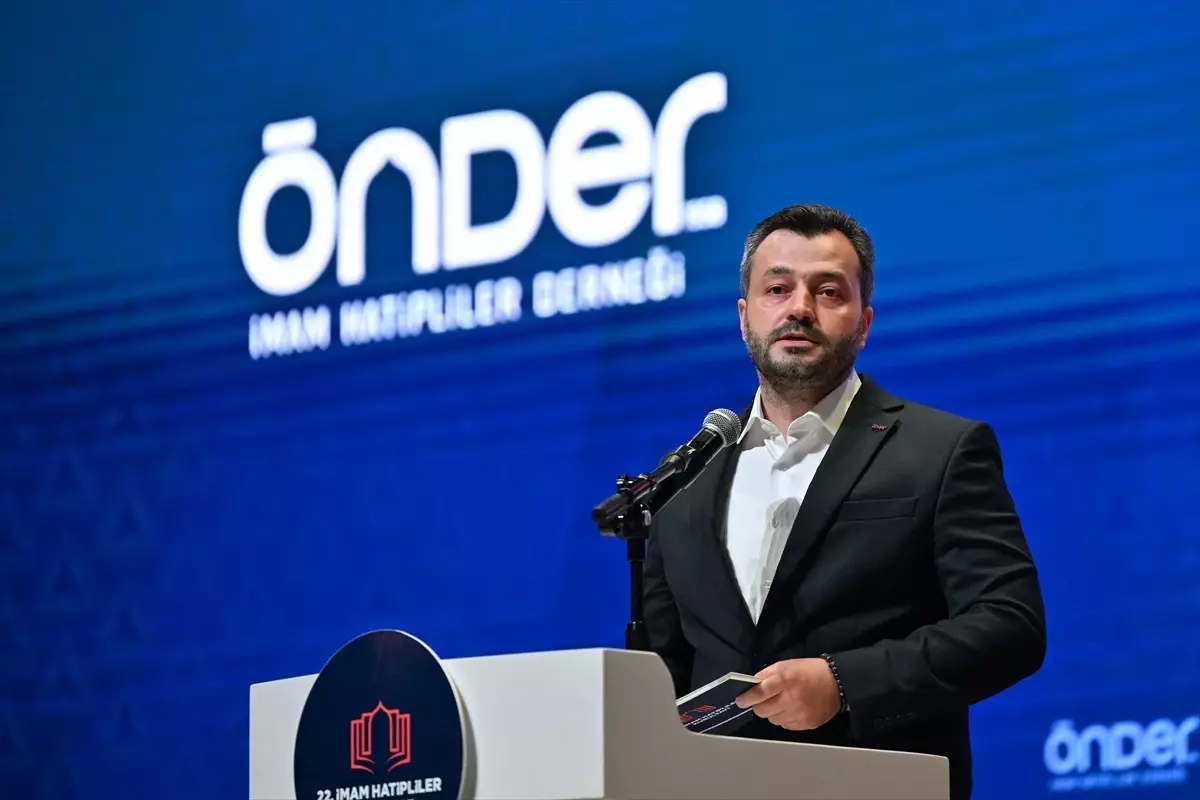 İmam Hatipler: Türkiye\'nin Kimlik ve Kültür Mirası