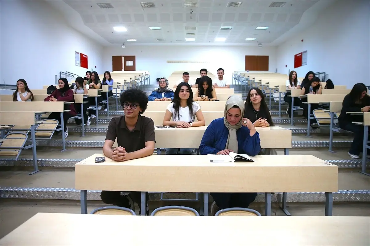 33 Yıl Sonra Üniversiteli Oldu