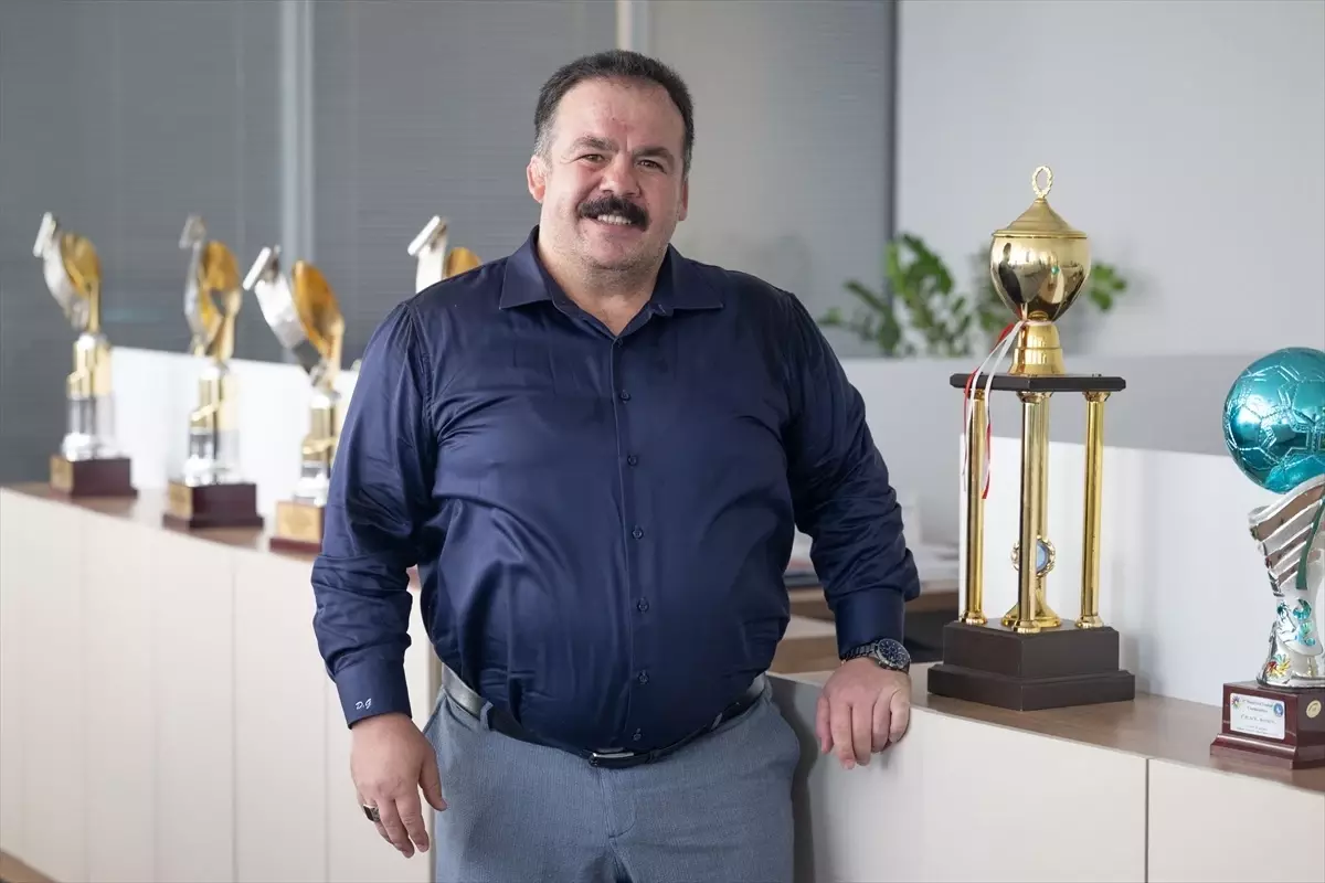 İşitme engelli milli sporcuların hedefi Japonya\'daki olimpiyatlardan tarihi başarıyla dönmek