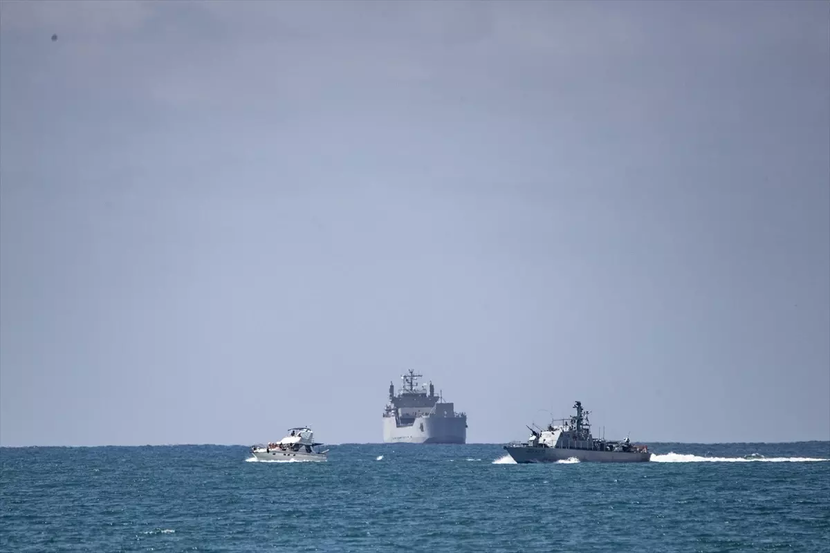 Küresel Sumud Filosu\'na El Konuldu