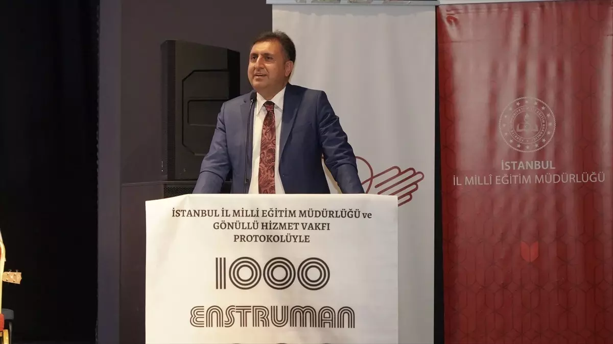 1000 Enstrümanla 1000 Umut