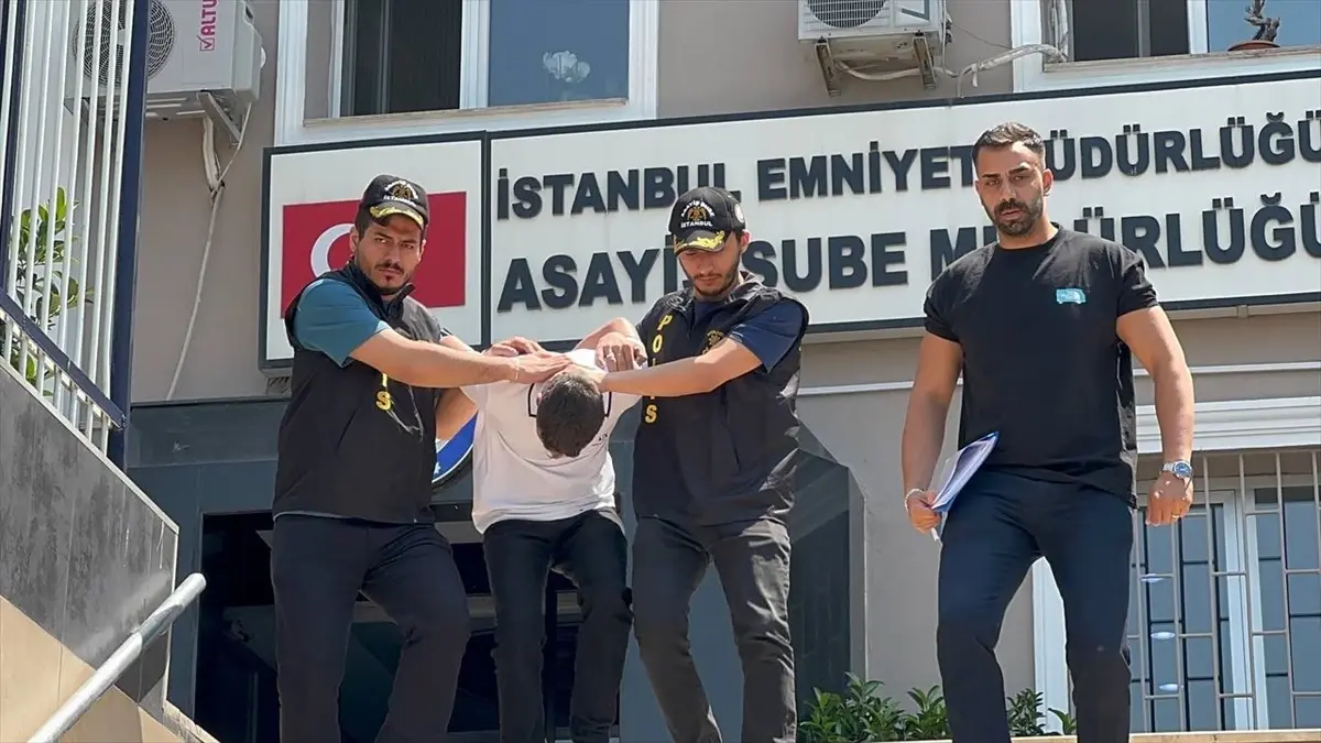 İstanbul\'da Çocuk Tacizcisi Adliyeye Sevk Edildi
