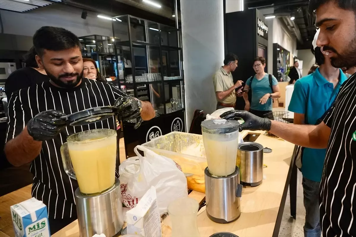 Pakistan Mangosu İstanbul\'da Tanıtıldı