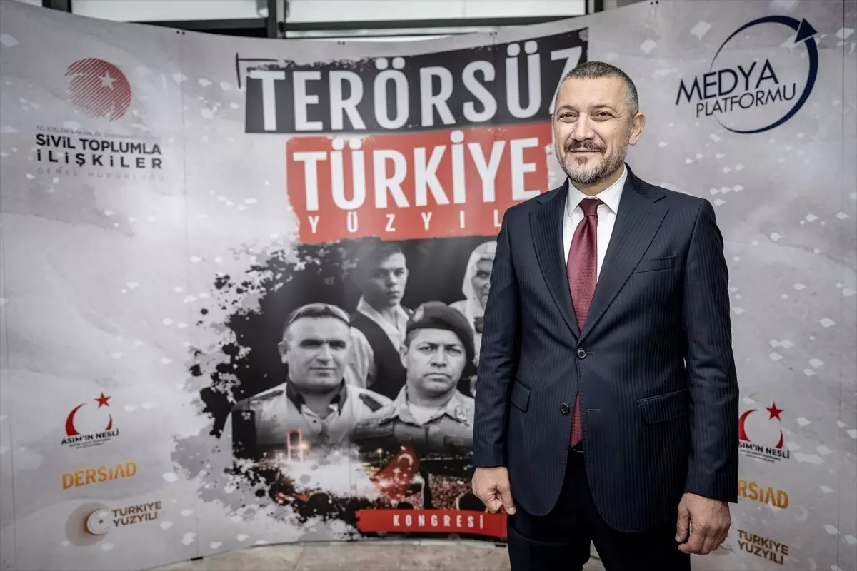 İstanbul\'da "Terörsüz Türkiye Yüzyılı Kongresi" sürüyor