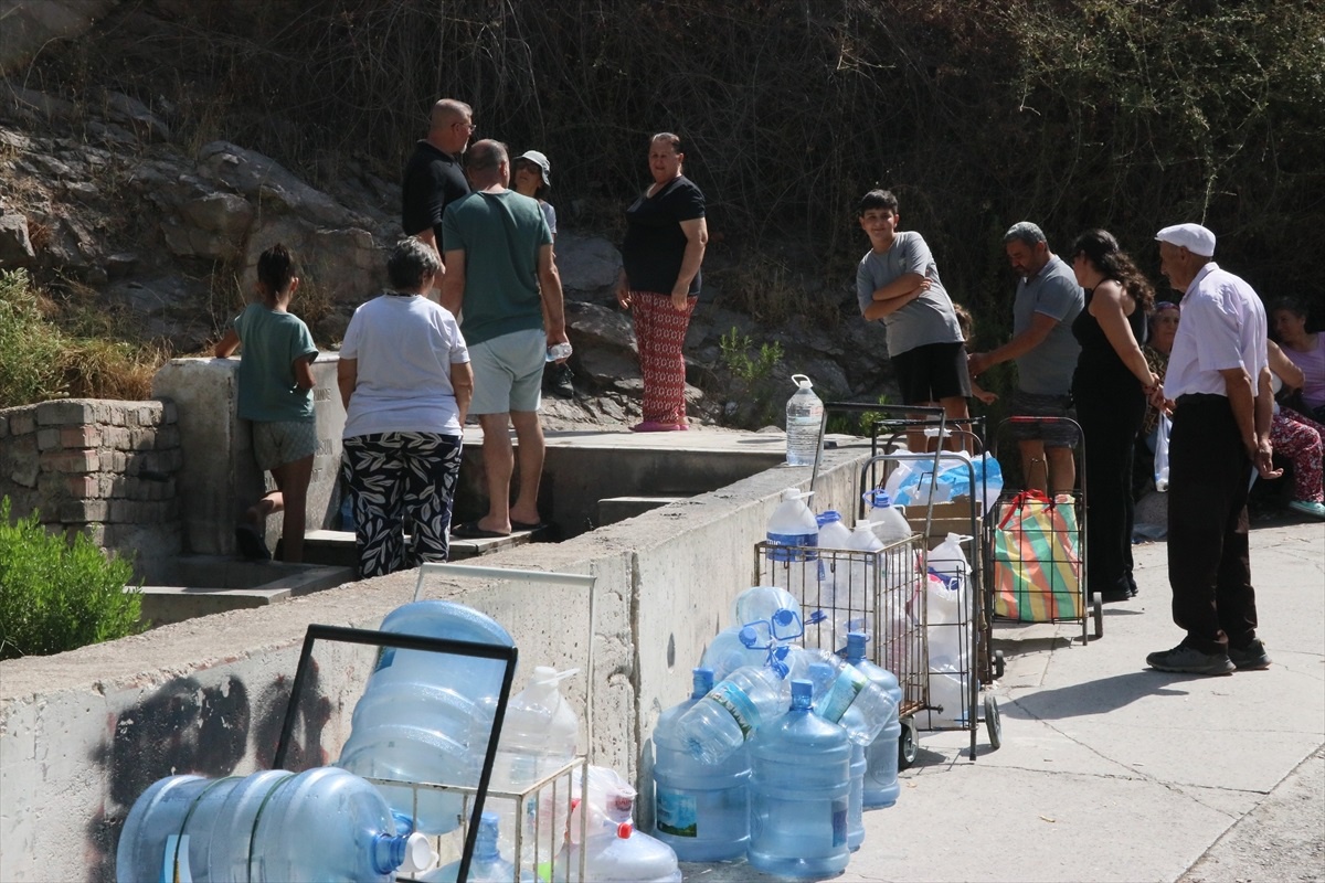 İzmir\'de Su Kesintisi Sonlanıyor