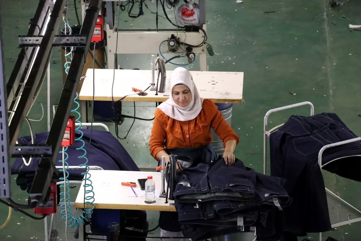 Kadın Girişimci, Tekstil Atölyesini Fabrikaya Dönüştürdü