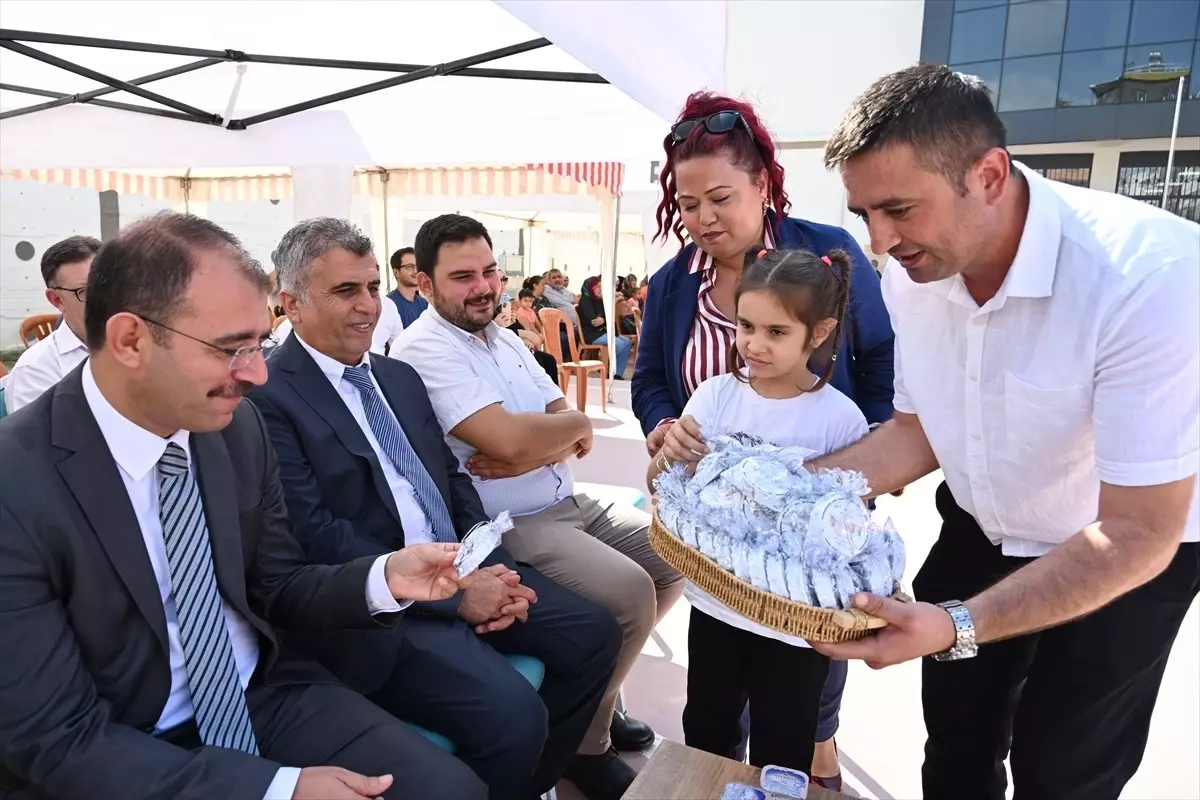 Kadirli\'de İlköğretim Haftası Kutlandı