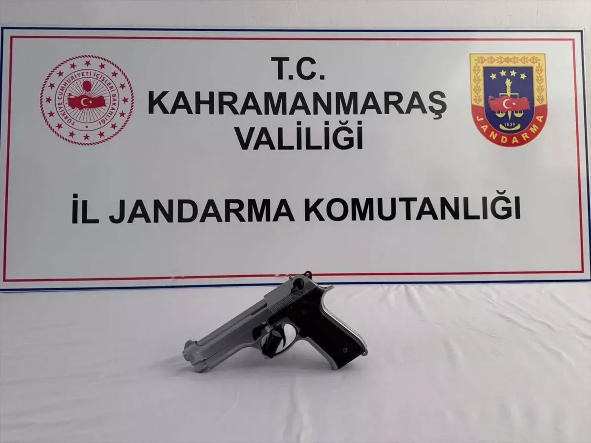 Otomobilden Havaya Ateş Açan Şüpheli Gözaltında