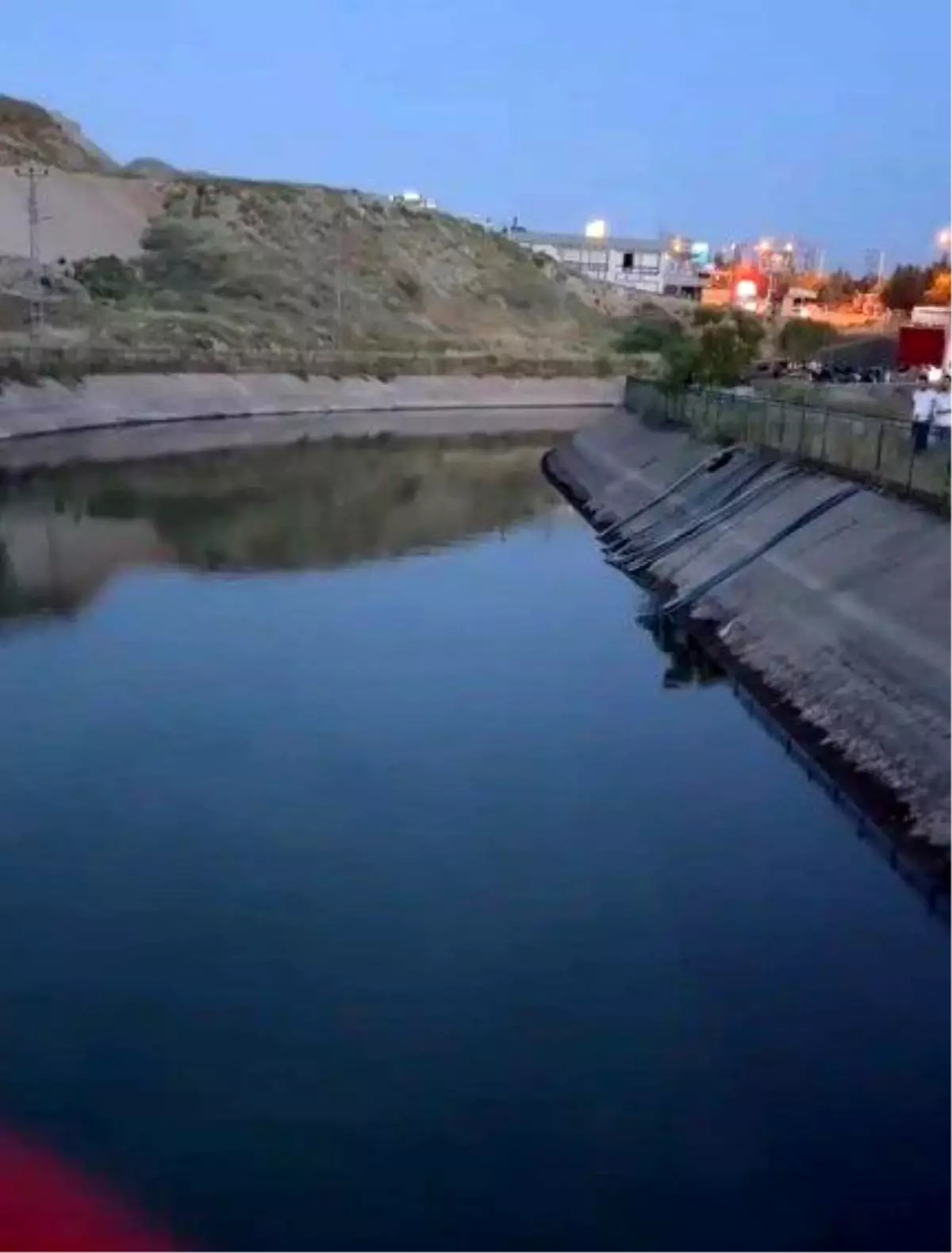 Kahramanmaraş\'ta Sulama Kanalına Düşen Çocuk Hayatını Kaybetti