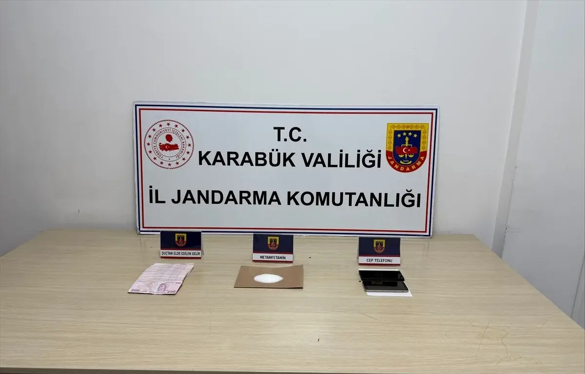 Karabük\'te Uyuşturucu Operasyonu: 5 Gözaltı