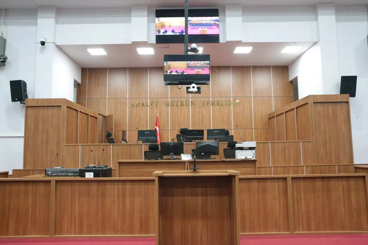Kartalkaya yangın faciası davası için spor salonu, 700 kişilik duruşma salonuna dönüştürüldü