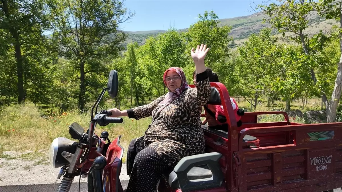 Derebağ Şelalesi\'ne Yeni Yol Açıldı