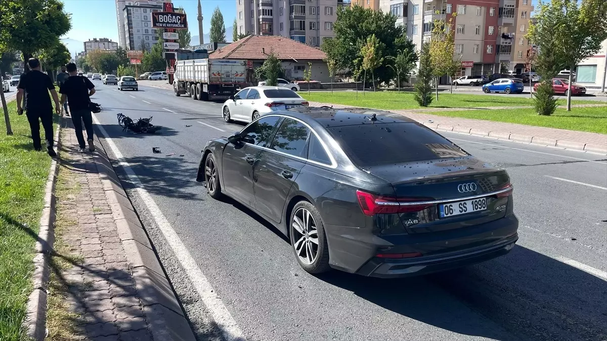 Kayseri\'de Motosiklet Kazası: Sürücü Hayatını Kaybetti