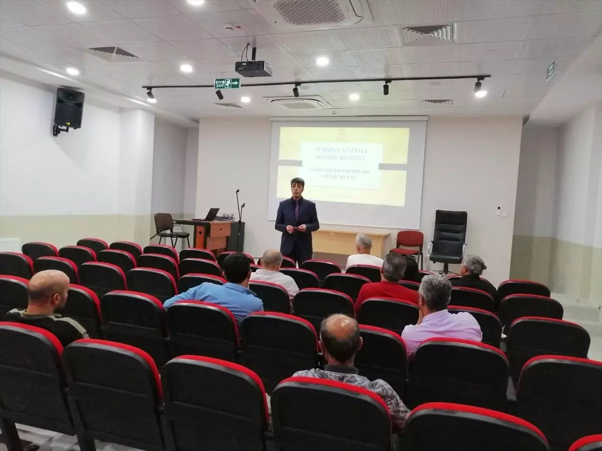 Keban\'da Maarif Modeli Tanıtımı