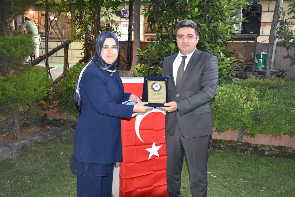 Kemalpaşa\'da Hakim ve Savcılara Veda Programı