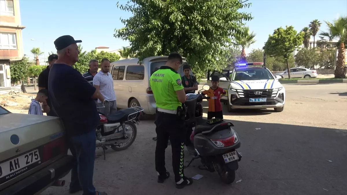 Kilis\'te Motosiklet Kazası: 3 Yaralı