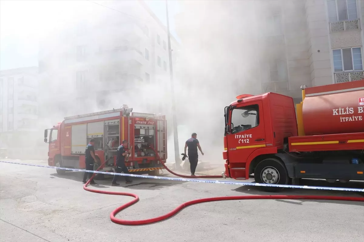 Kilis\'te Tekstil Atölyesinde Yangın